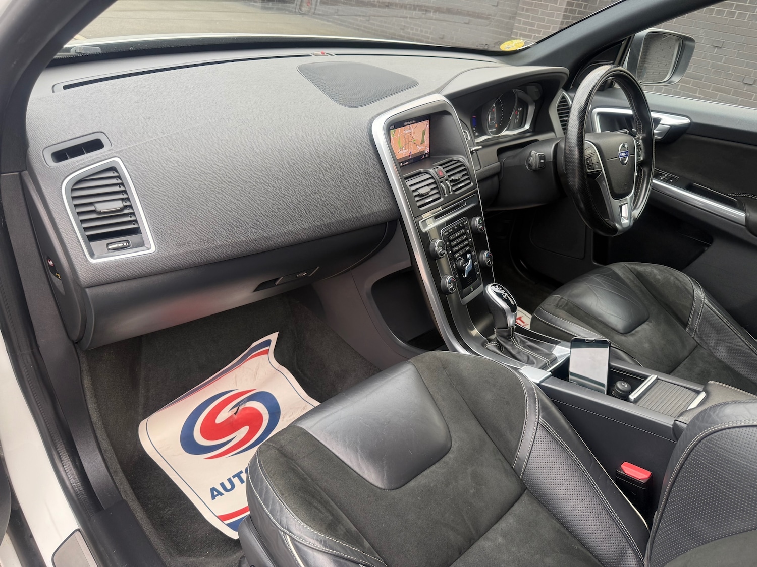 Used Volvo XC60 2017 for sale - 78038440: Photo 16