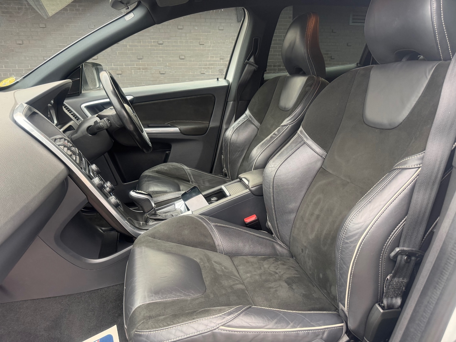 Used Volvo XC60 2017 for sale - 78038440: Photo 18