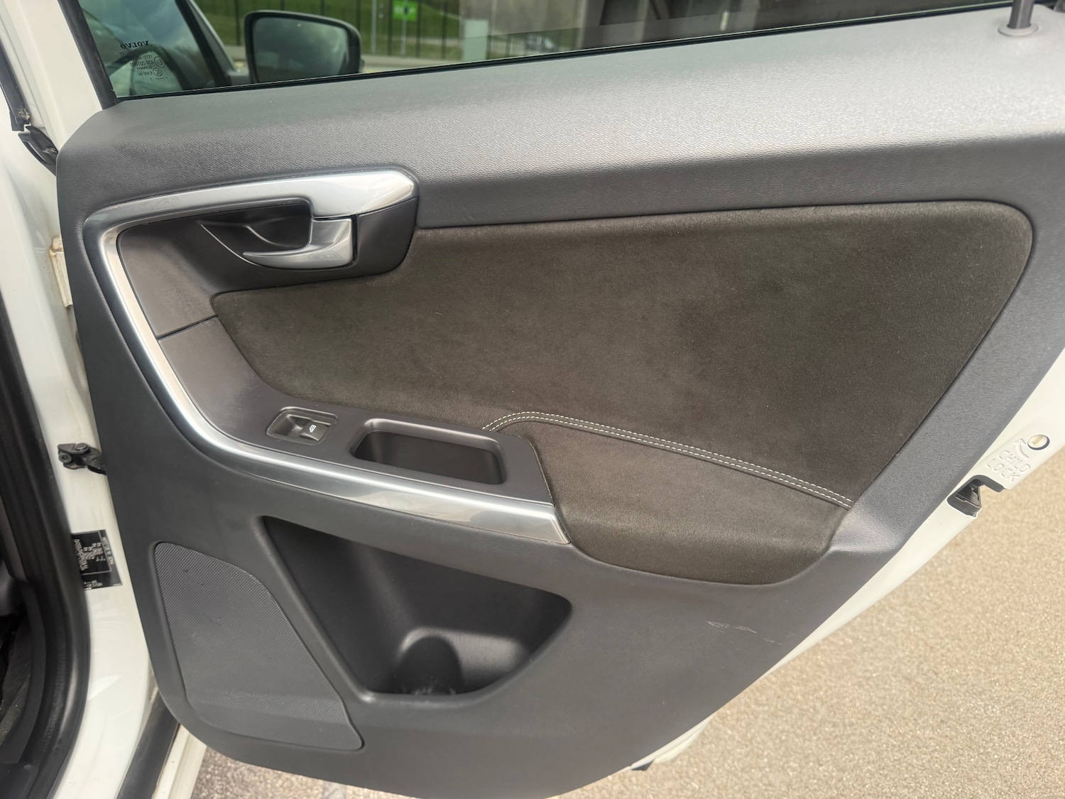 Used Volvo XC60 2017 for sale - 78038440: Photo 19