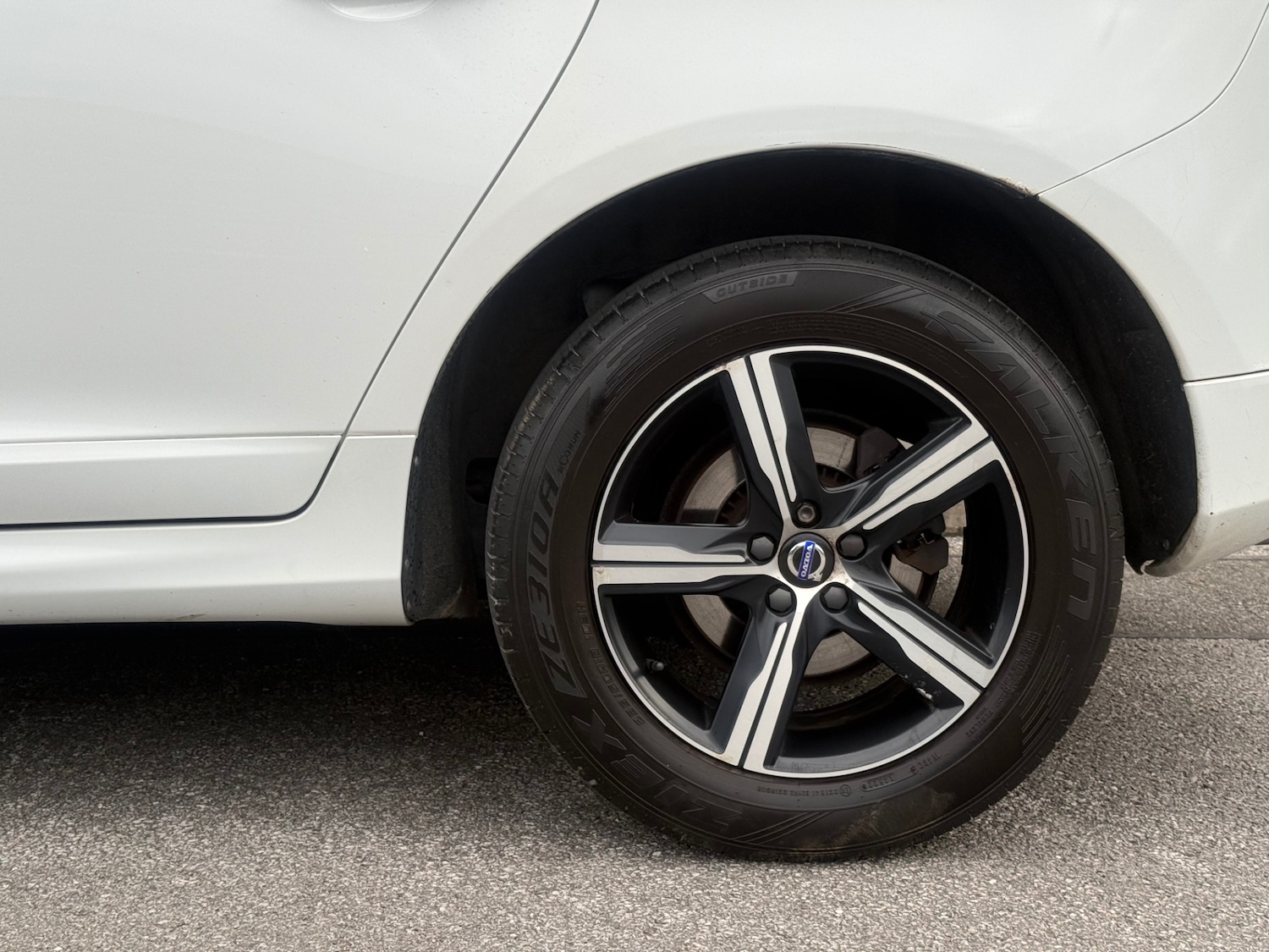 Used Volvo XC60 2017 for sale - 78038440: Photo 22