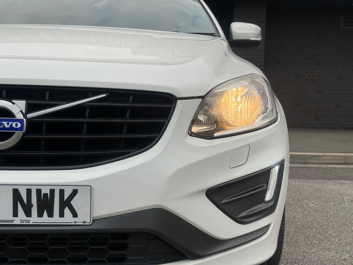 Used Volvo XC60 2017 for sale - 78038440: Photo 32