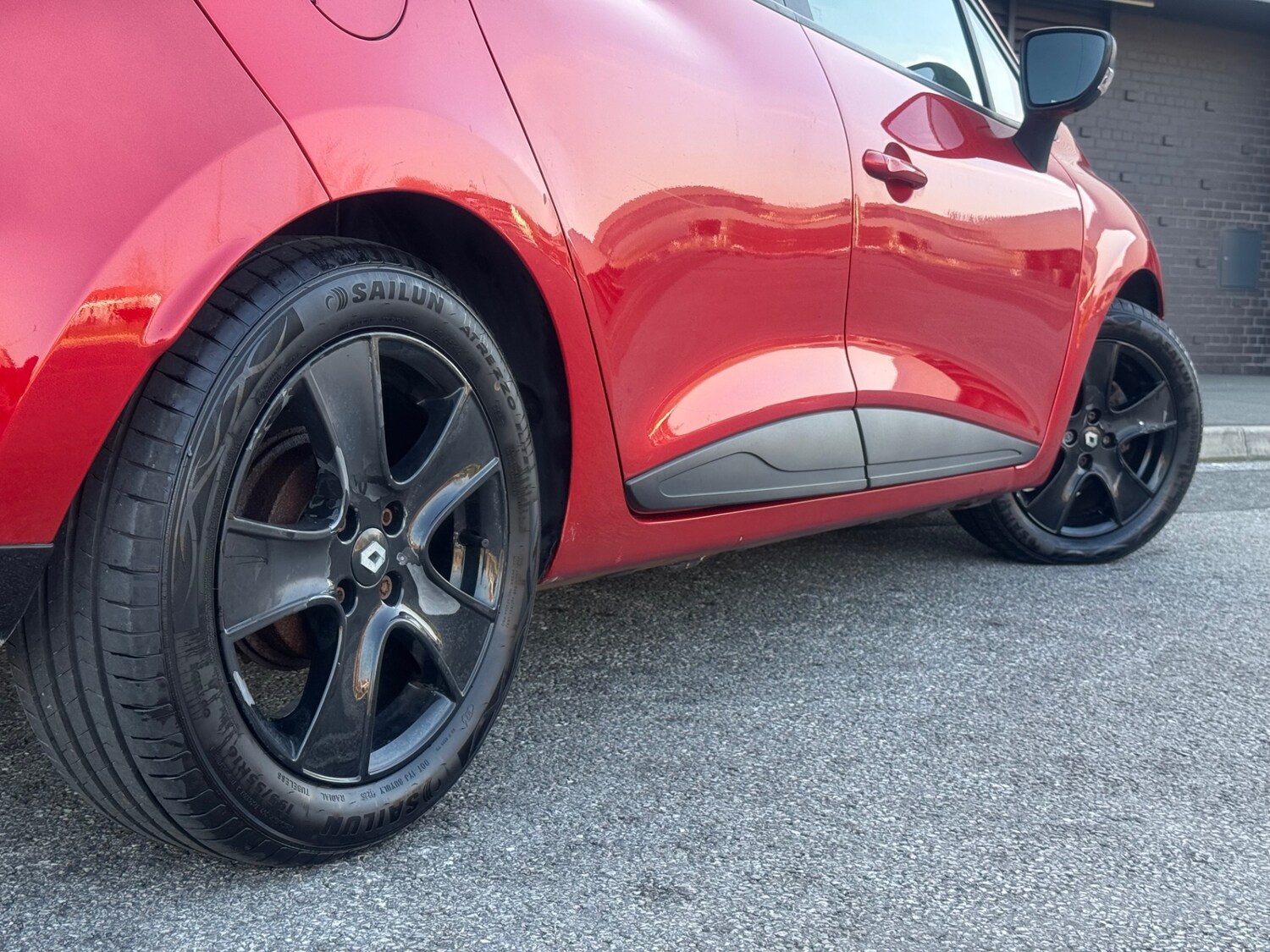 Used Renault Clio 2016 for sale - 77947113: Photo 28