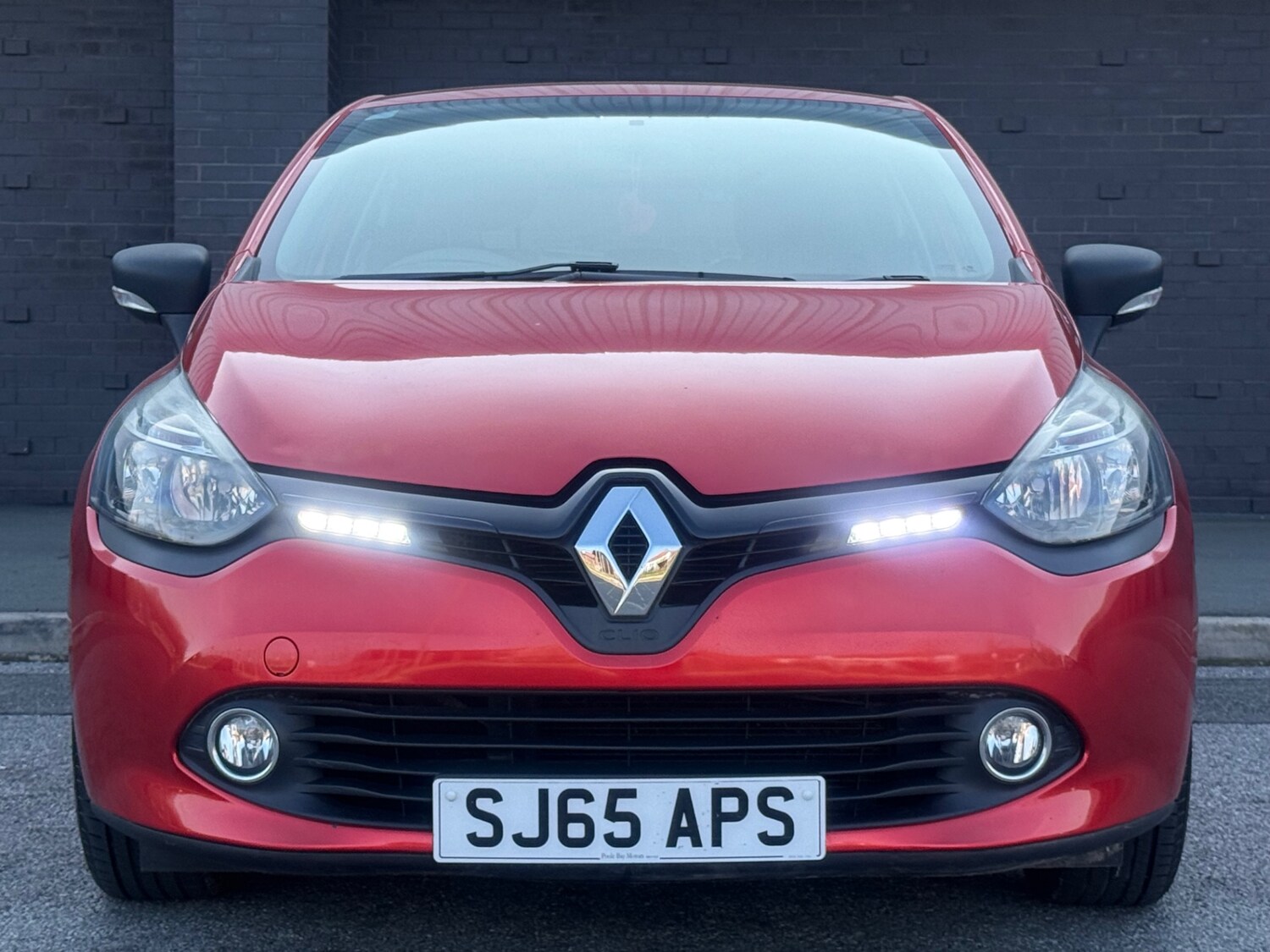 Used Renault Clio 2016 for sale - 77947113: Photo 32