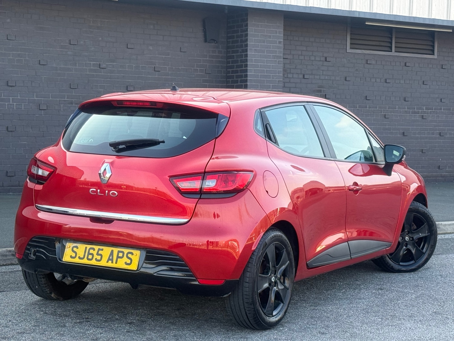 Used Renault Clio 2016 for sale - 77947113: Photo 5