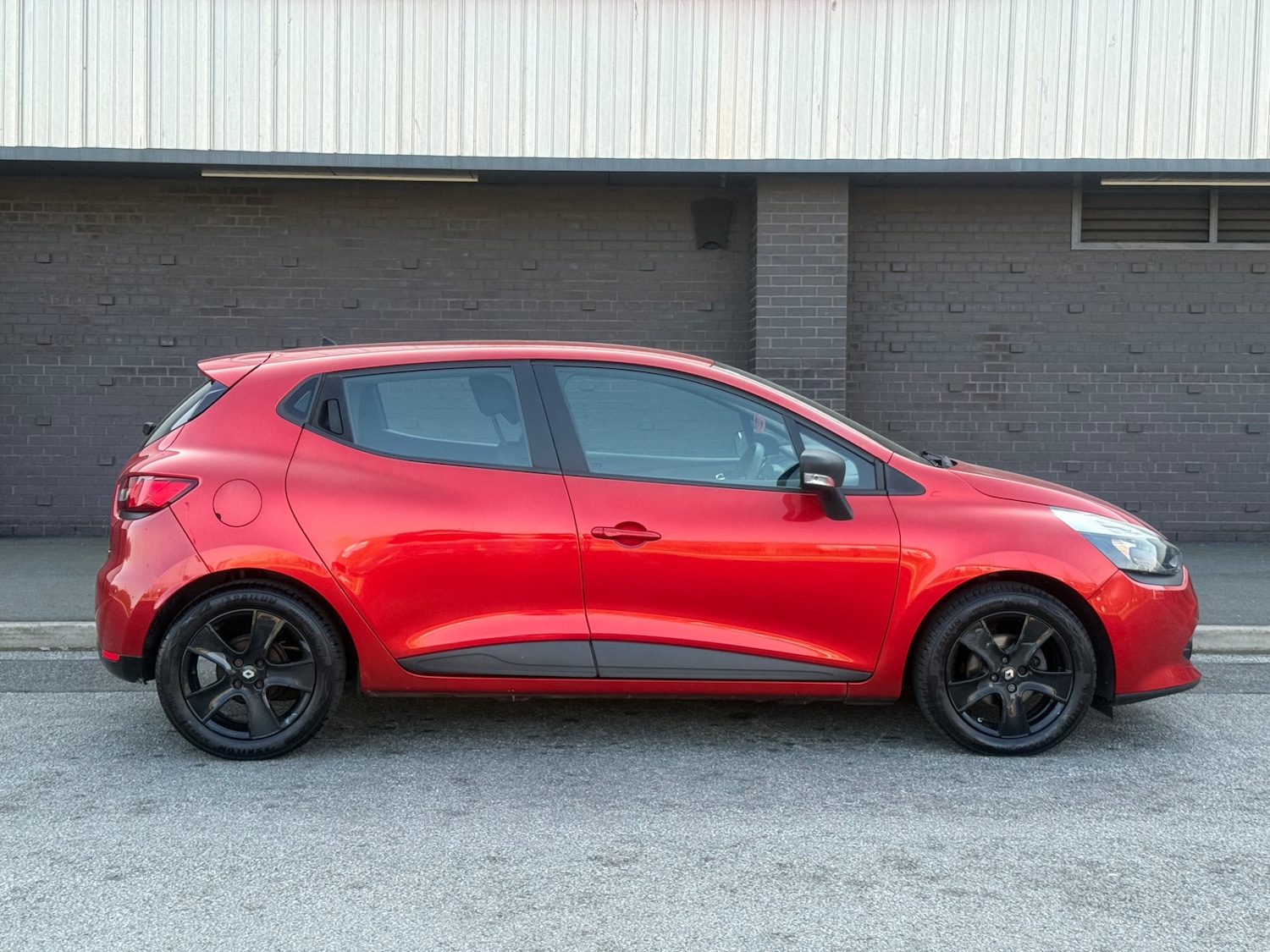 Used Renault Clio 2016 for sale - 77947113: Photo 7