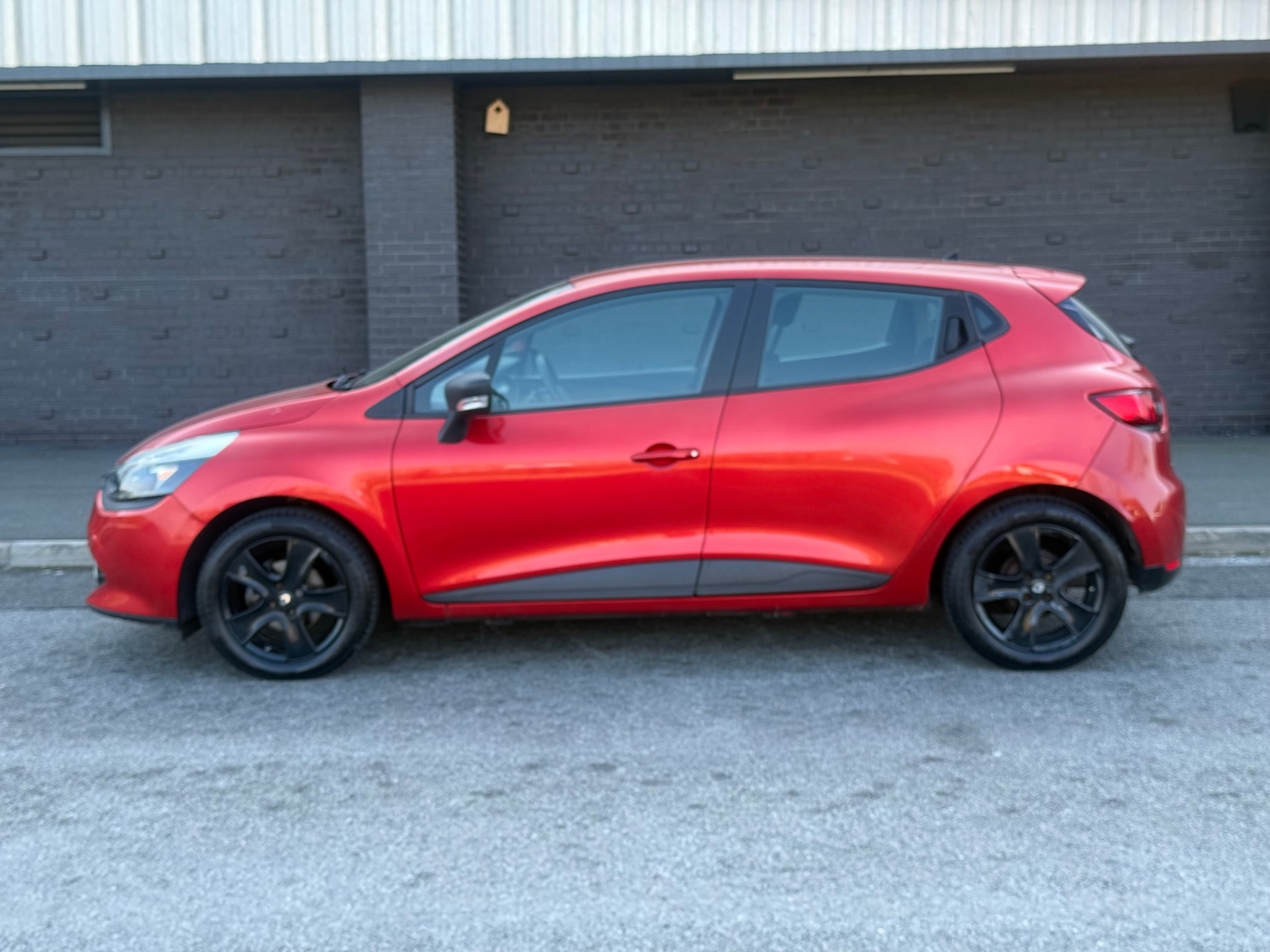 Used Renault Clio 2016 for sale - 77947113: Photo 8