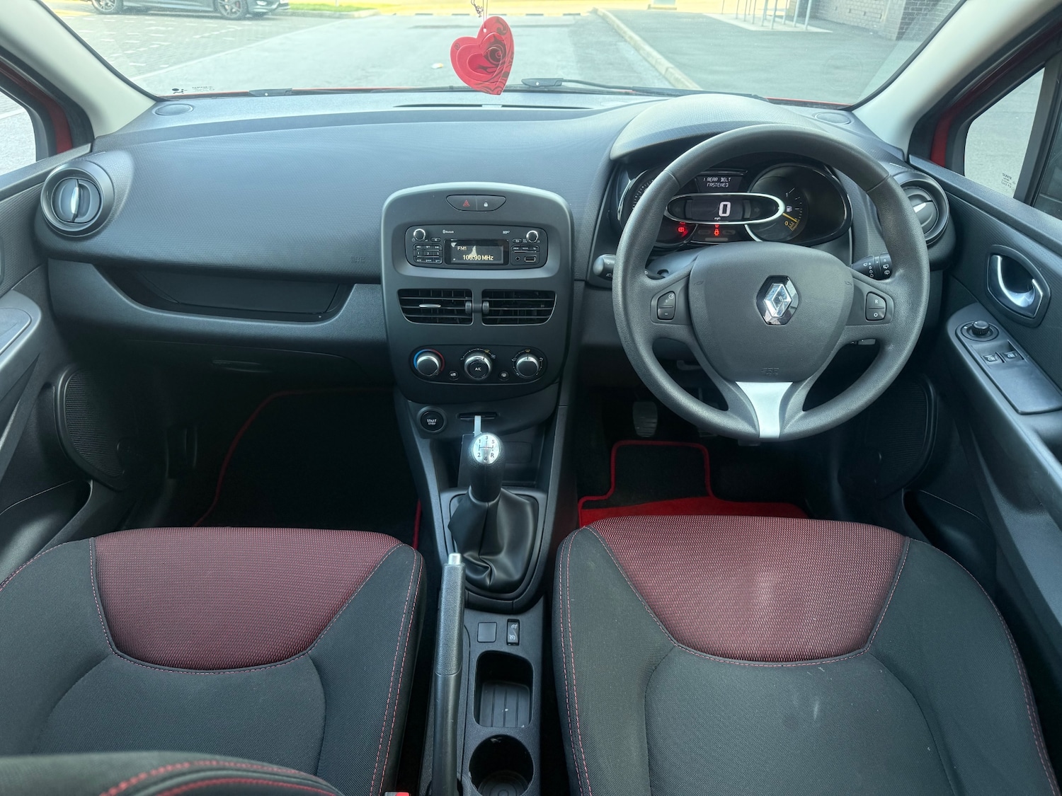 Used Renault Clio 2016 for sale - 77947113: Photo 9