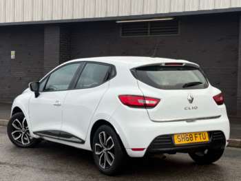 Used Renault Clio 2018 for sale - 74956489: Photo