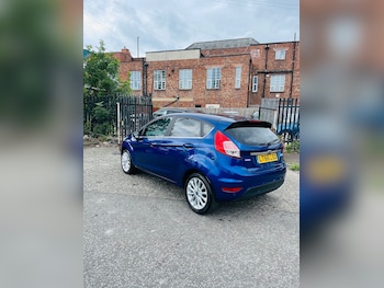 Used Ford Fiesta 2016 for sale - 75899735: Photo