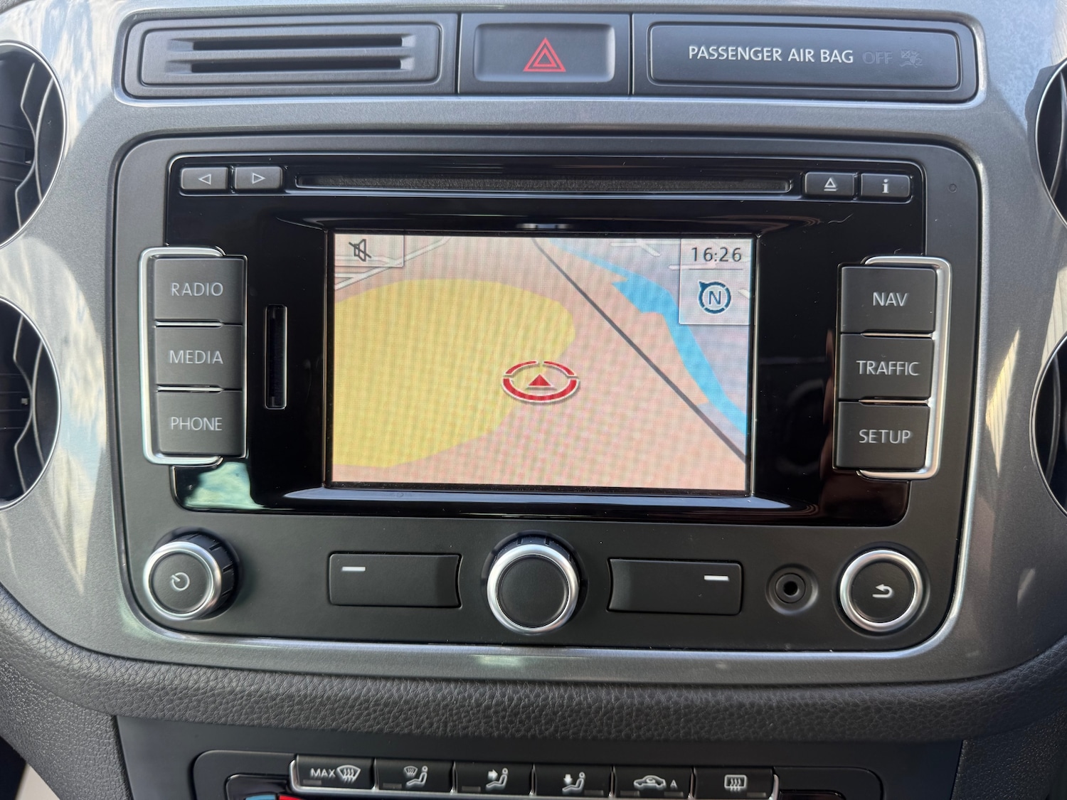 Used Volkswagen Tiguan 2015 for sale - 76501711: Photo 11