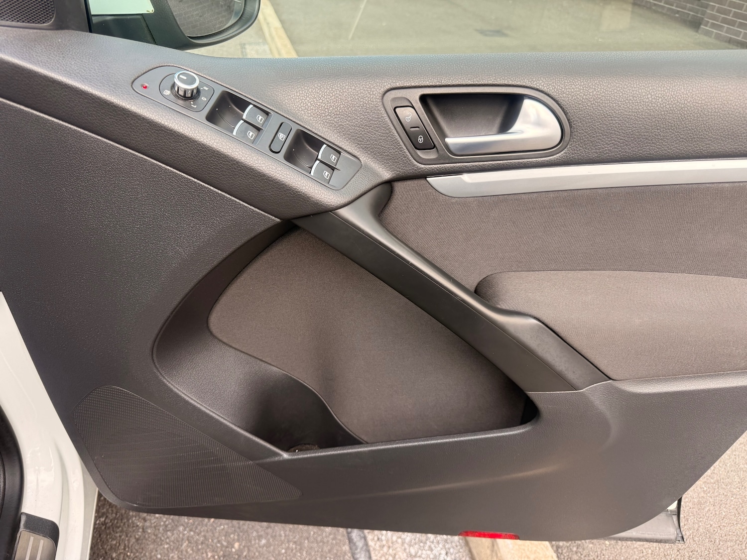 Used Volkswagen Tiguan 2015 for sale - 76501711: Photo 13