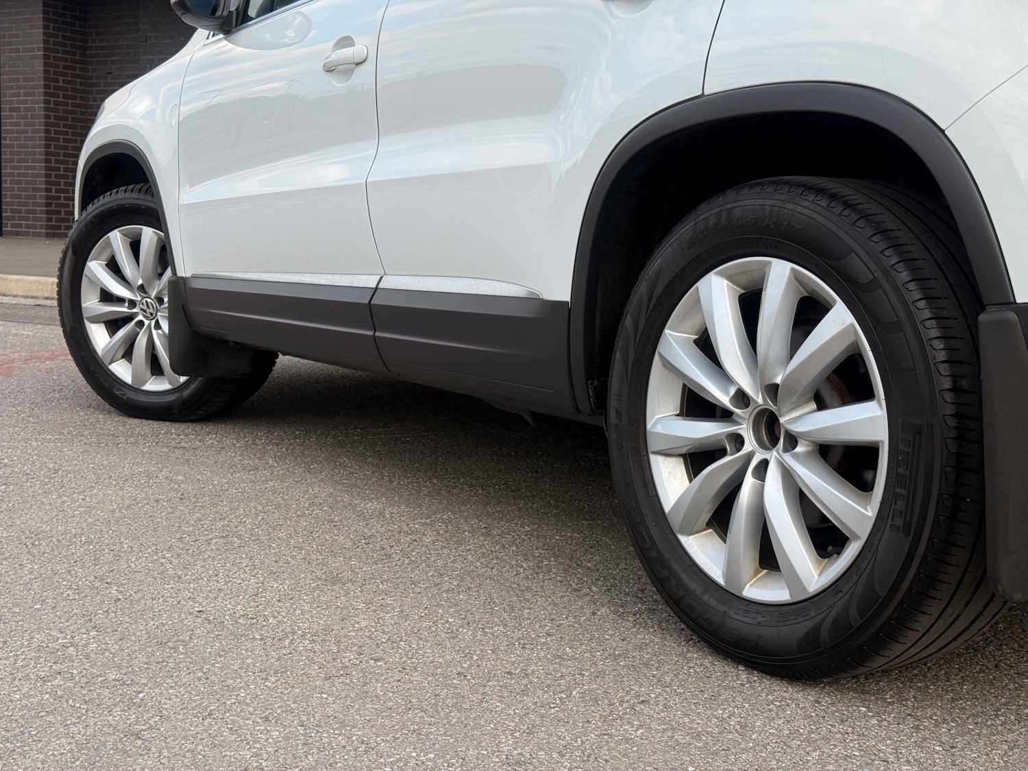 Used Volkswagen Tiguan 2015 for sale - 76501711: Photo 20