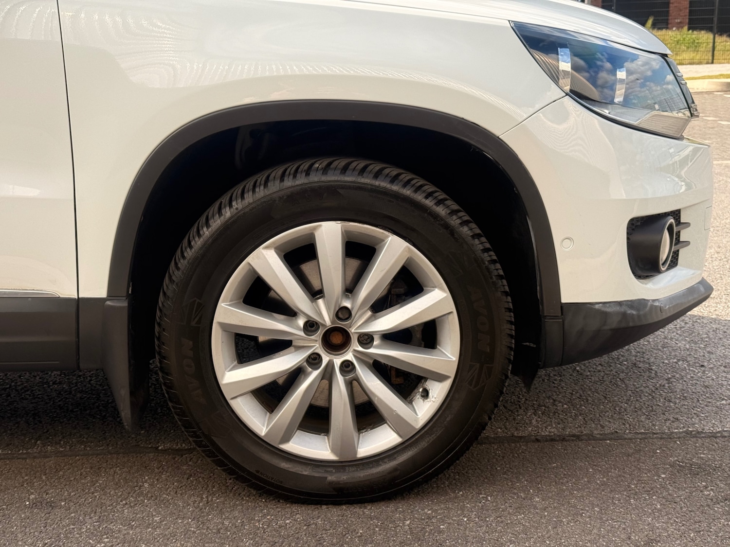 Used Volkswagen Tiguan 2015 for sale - 76501711: Photo 22