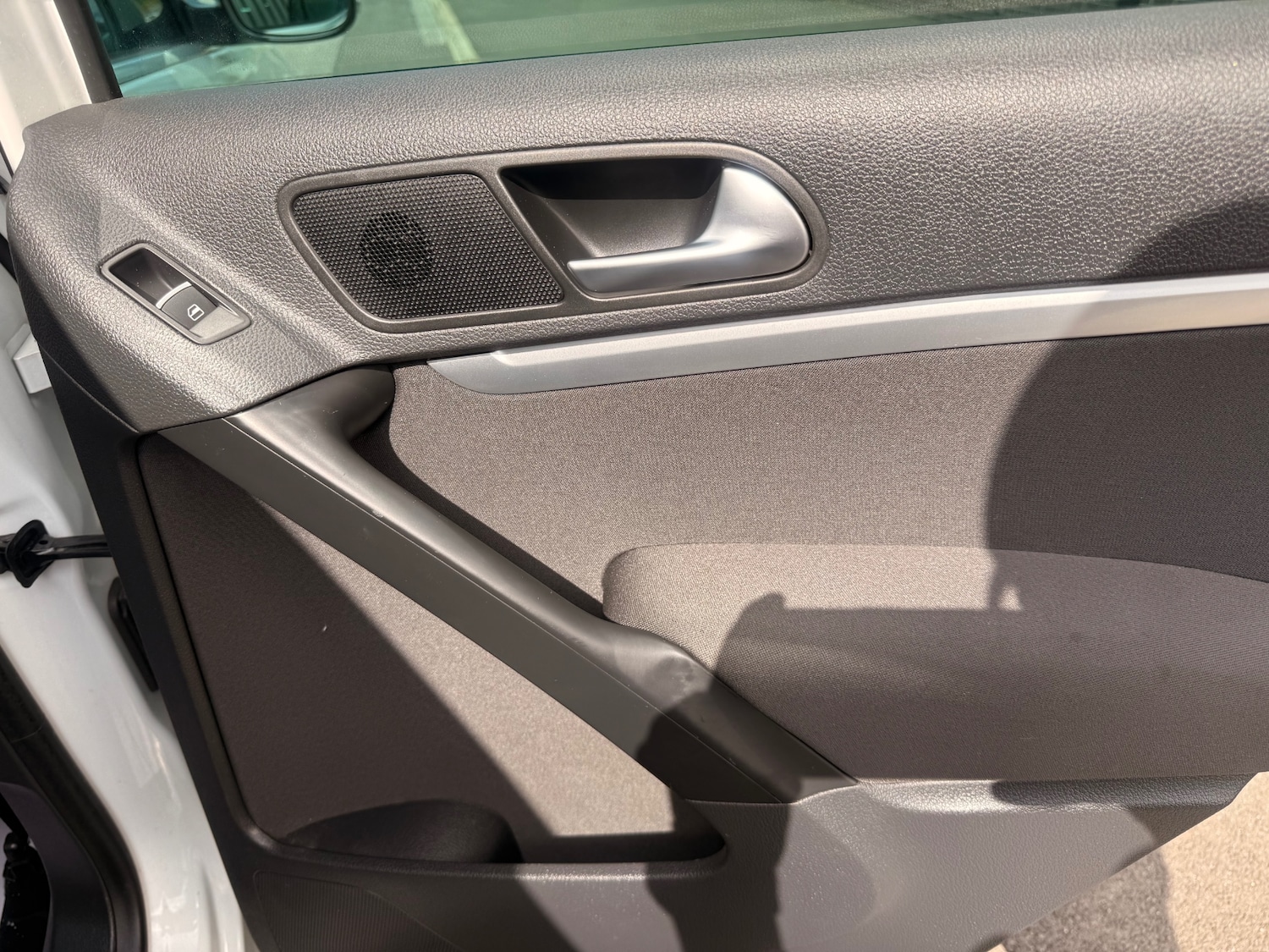 Used Volkswagen Tiguan 2015 for sale - 76501711: Photo 33