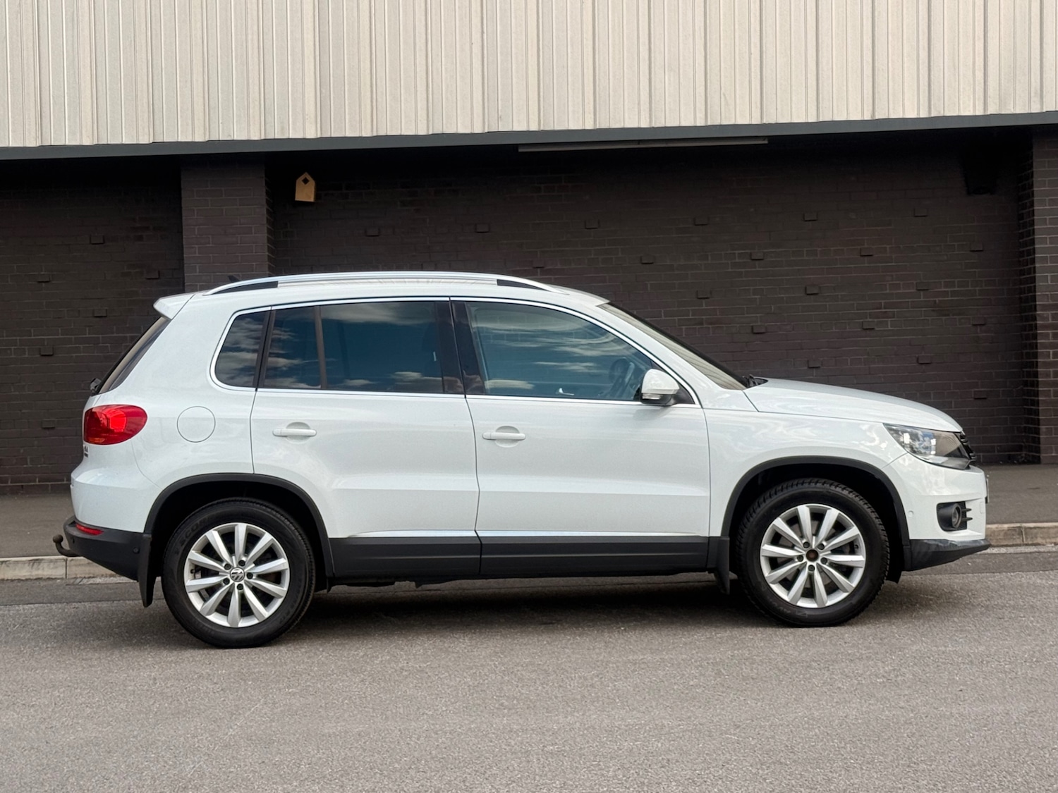 Used Volkswagen Tiguan 2015 for sale - 76501711: Photo 7