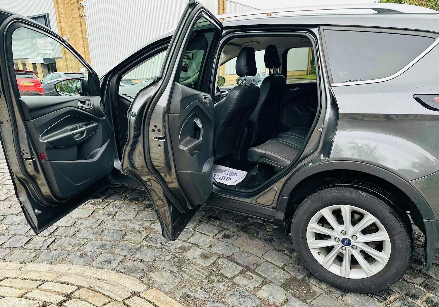 Used Ford Kuga 2017 for sale - 77312906: Photo 15