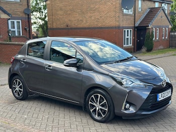 Used Toyota Yaris 2020 for sale - 76511146: Photo