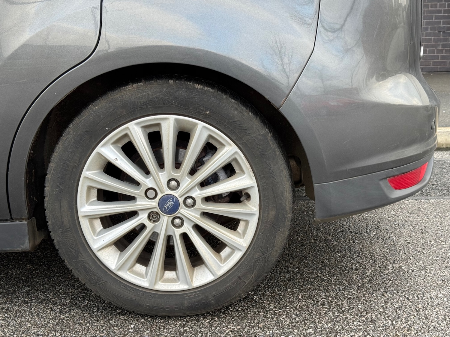 Used Ford C-Max 2015 for sale - 77228339: Photo 24