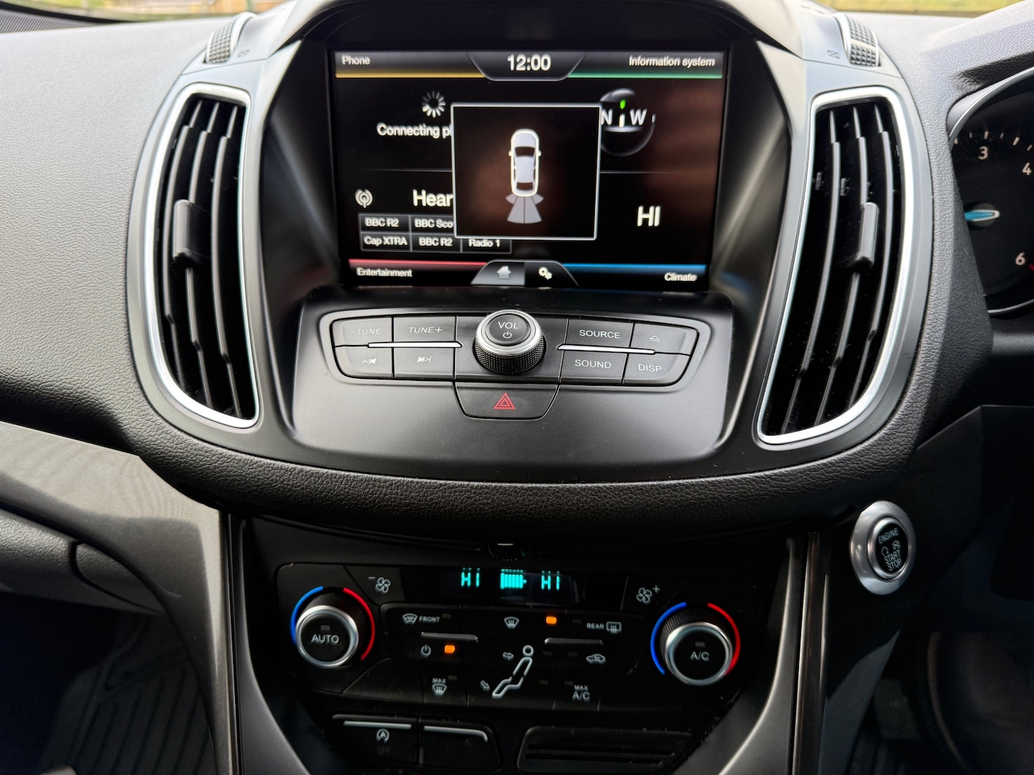 Used Ford C-Max 2015 for sale - 77228339: Photo 31