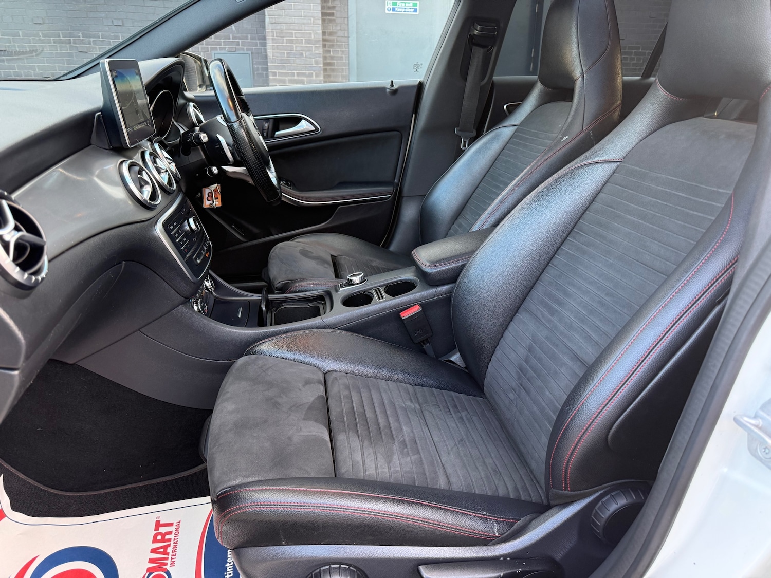 Used Mercedes-Benz CLA 2016 for sale - 77228271: Photo 32