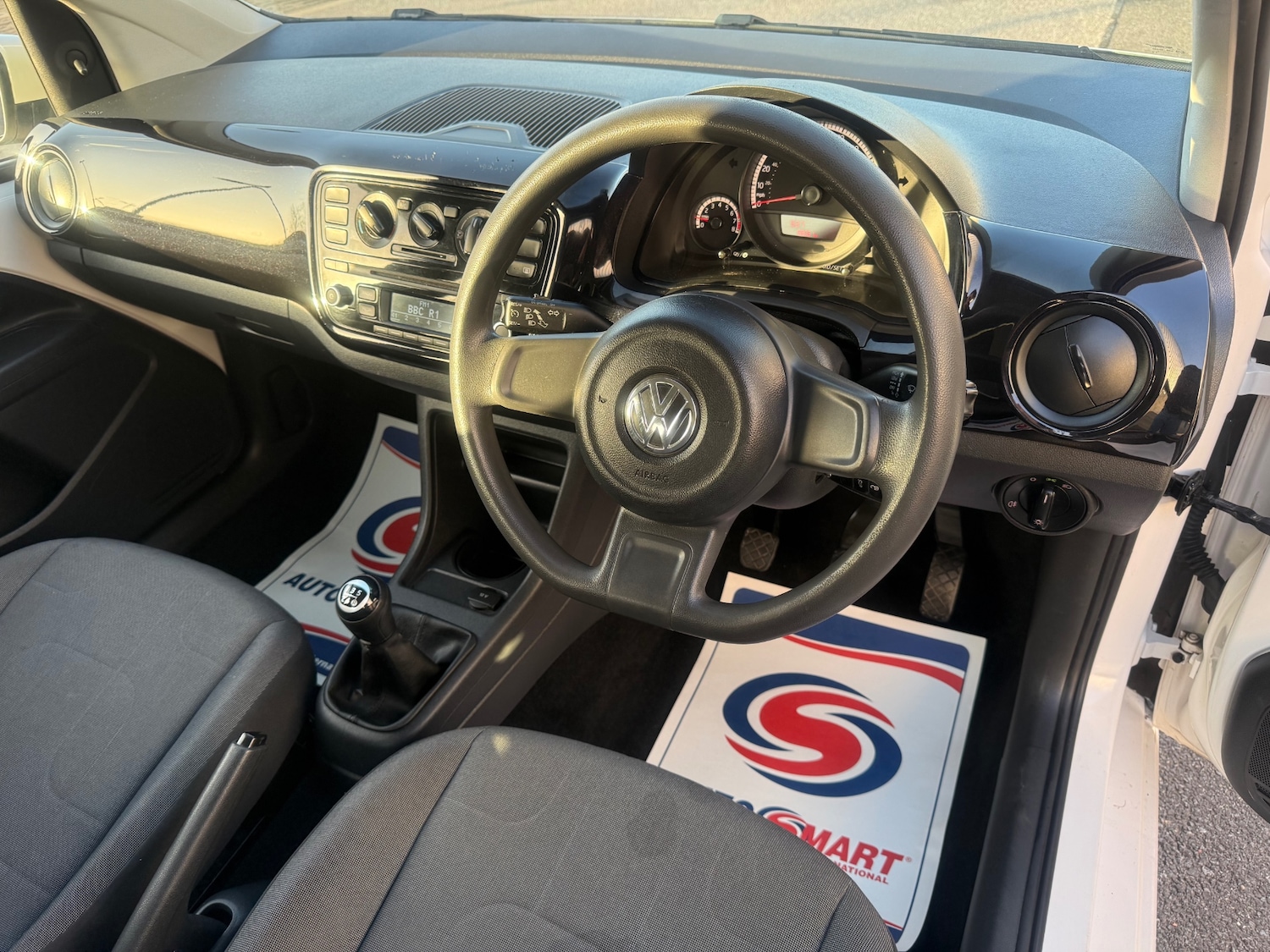 Used Volkswagen up! 2013 for sale - 78043166: Photo 11