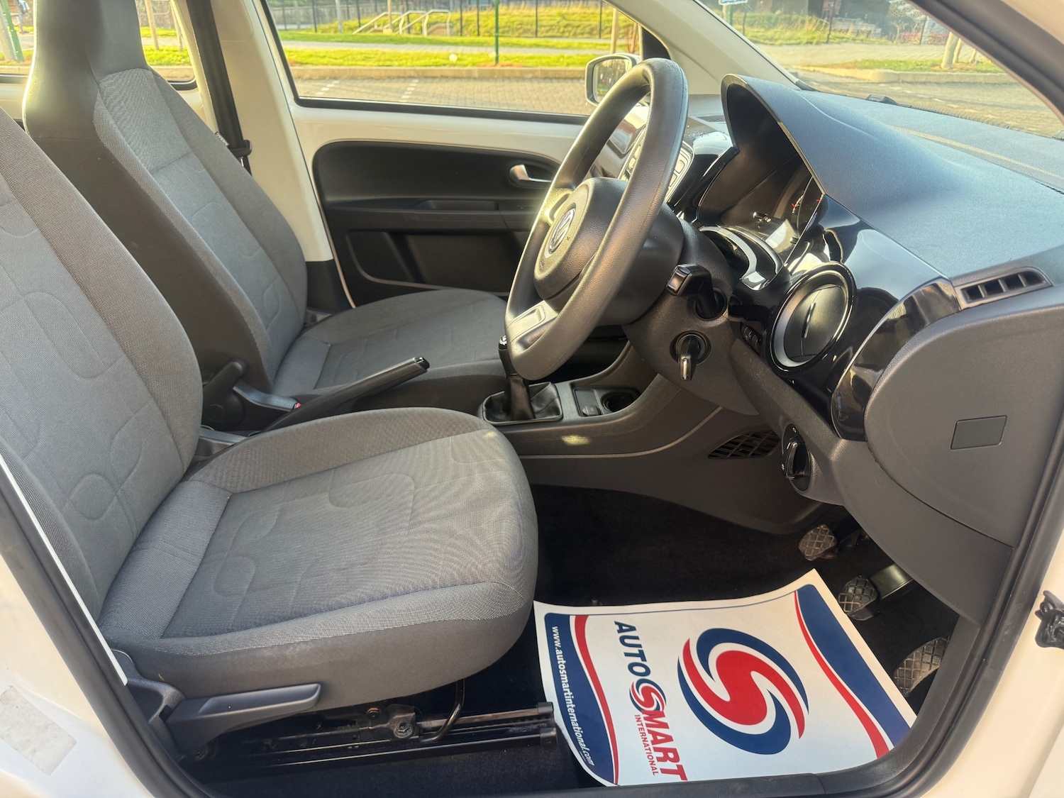 Used Volkswagen up! 2013 for sale - 78043166: Photo 13