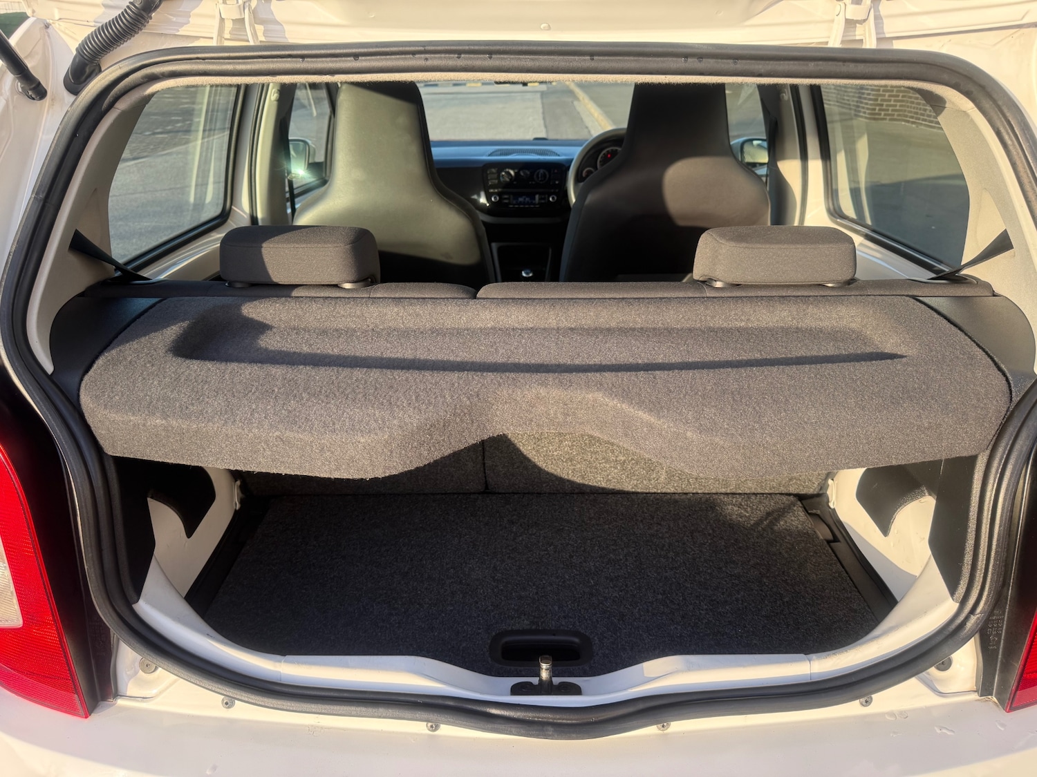 Used Volkswagen up! 2013 for sale - 78043166: Photo 33