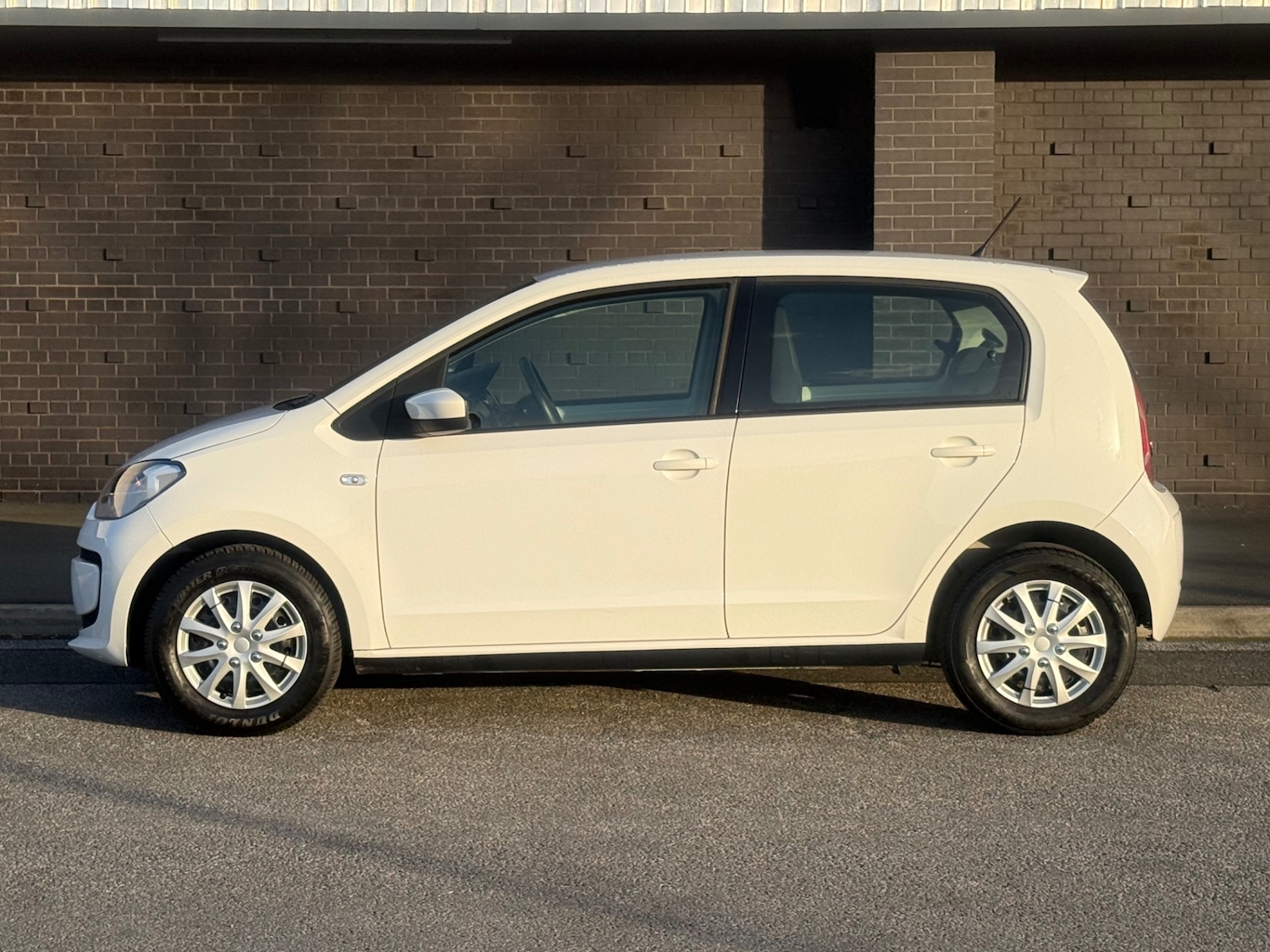 Used Volkswagen up! 2013 for sale - 78043166: Photo 7