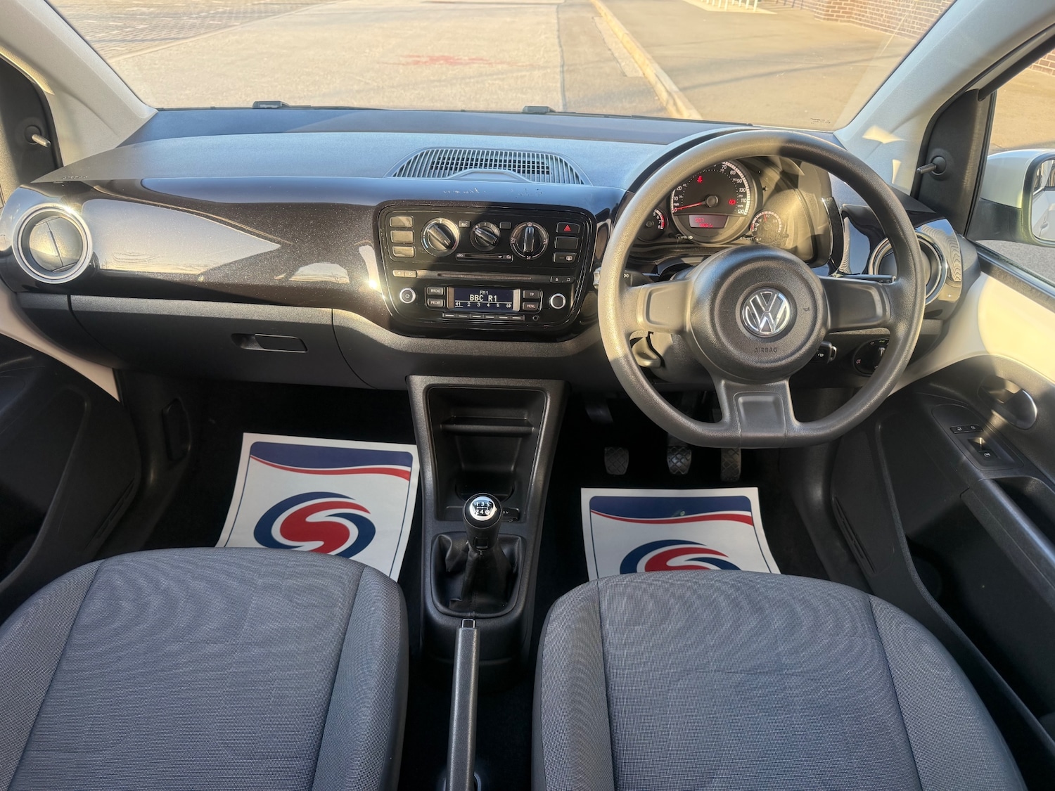 Used Volkswagen up! 2013 for sale - 78043166: Photo 9