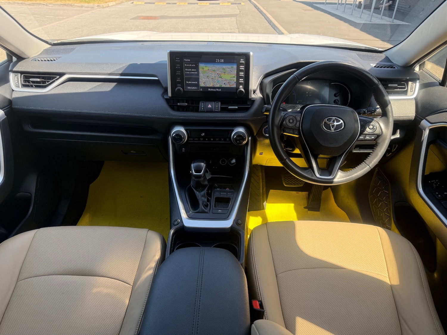 Used Toyota RAV4 2020 for sale - 76501718: Photo 9