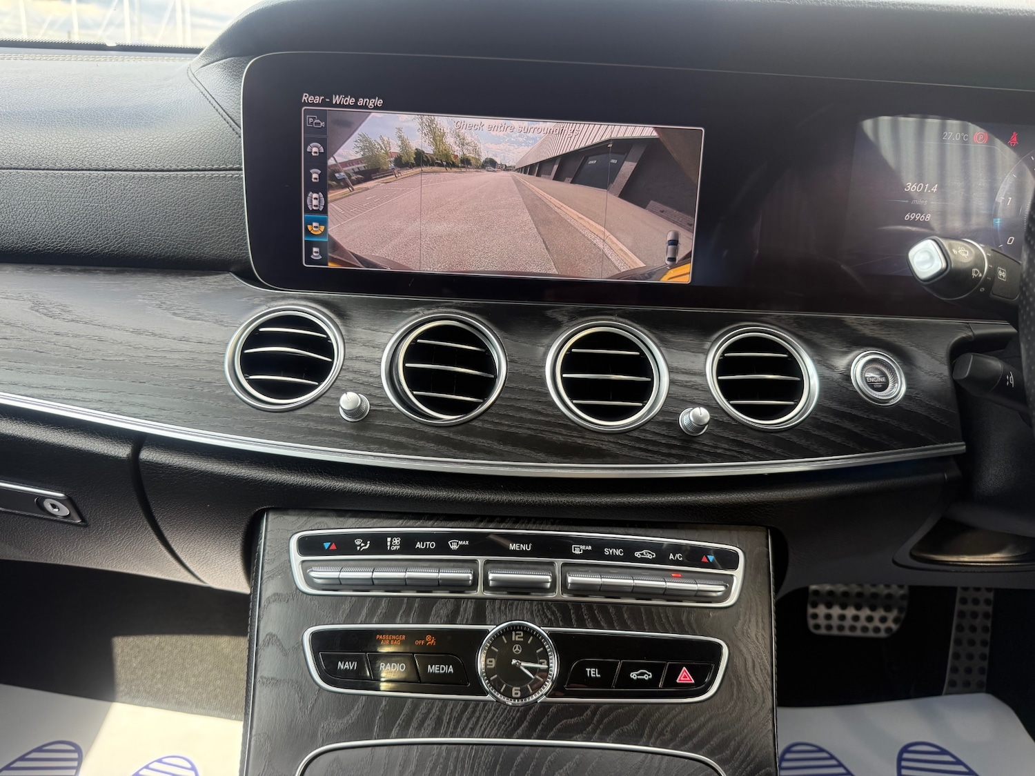 Used Mercedes-Benz E Class 2019 for sale - 76916306: Photo 17