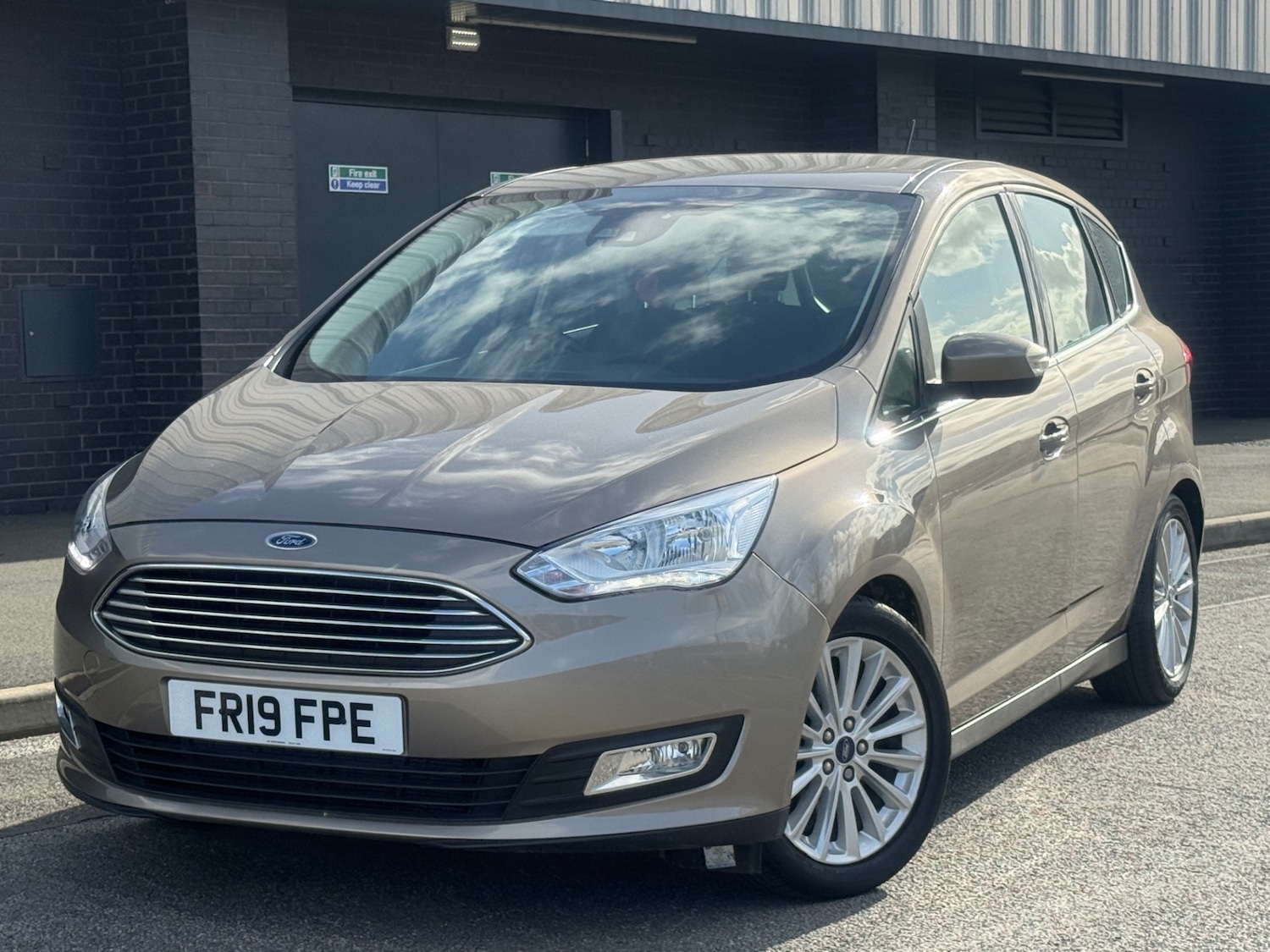 Used Ford C-Max 2019 for sale - 77833781: Photo 2