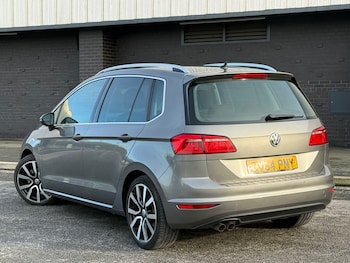 Used Volkswagen Golf SV 2015 for sale - 78243062: Photo