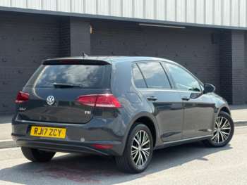 Used Volkswagen Golf 2017 for sale - 75016263: Photo
