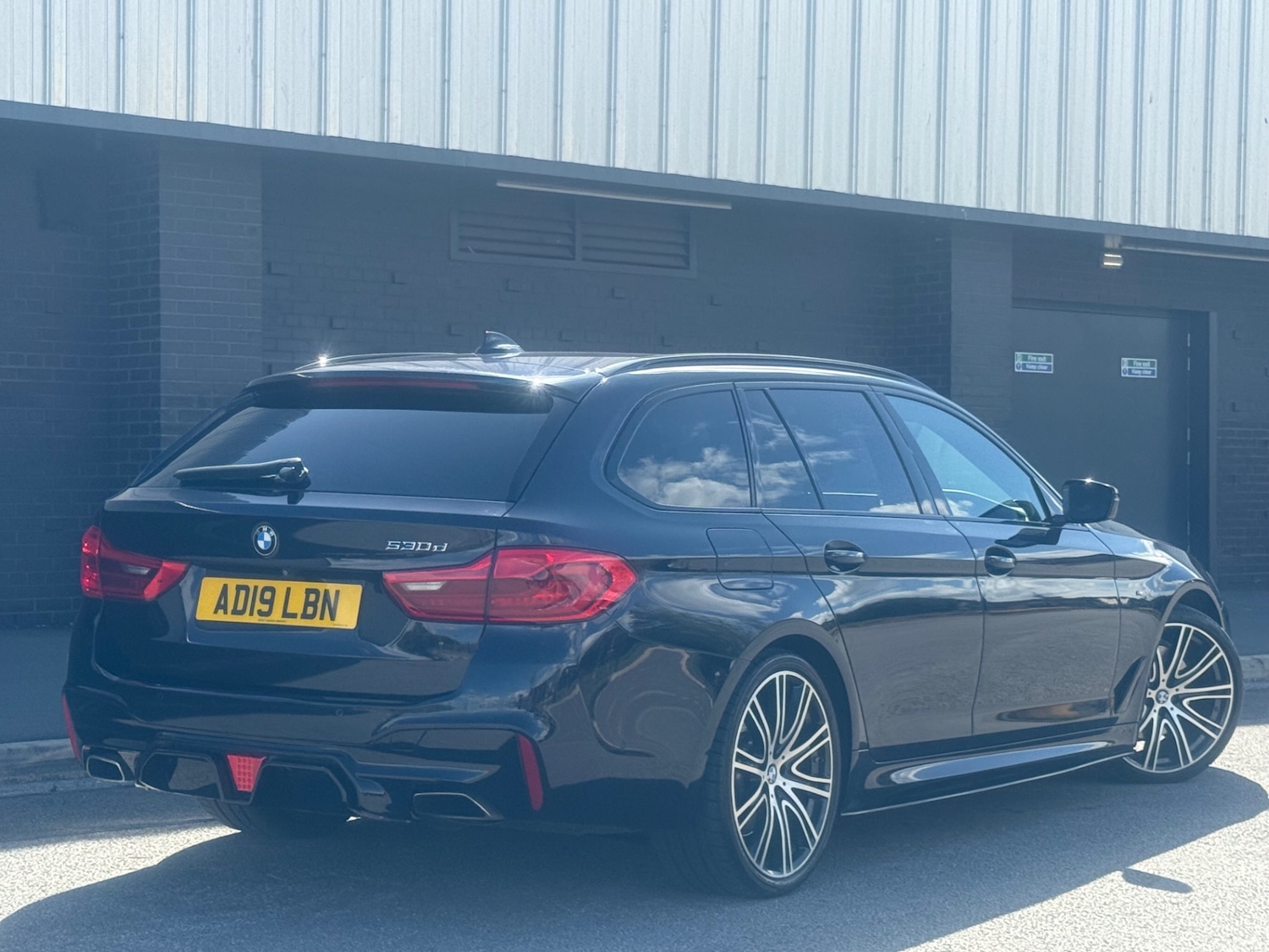 Used BMW 5 Series 2019 for sale - 76298014: Photo 5