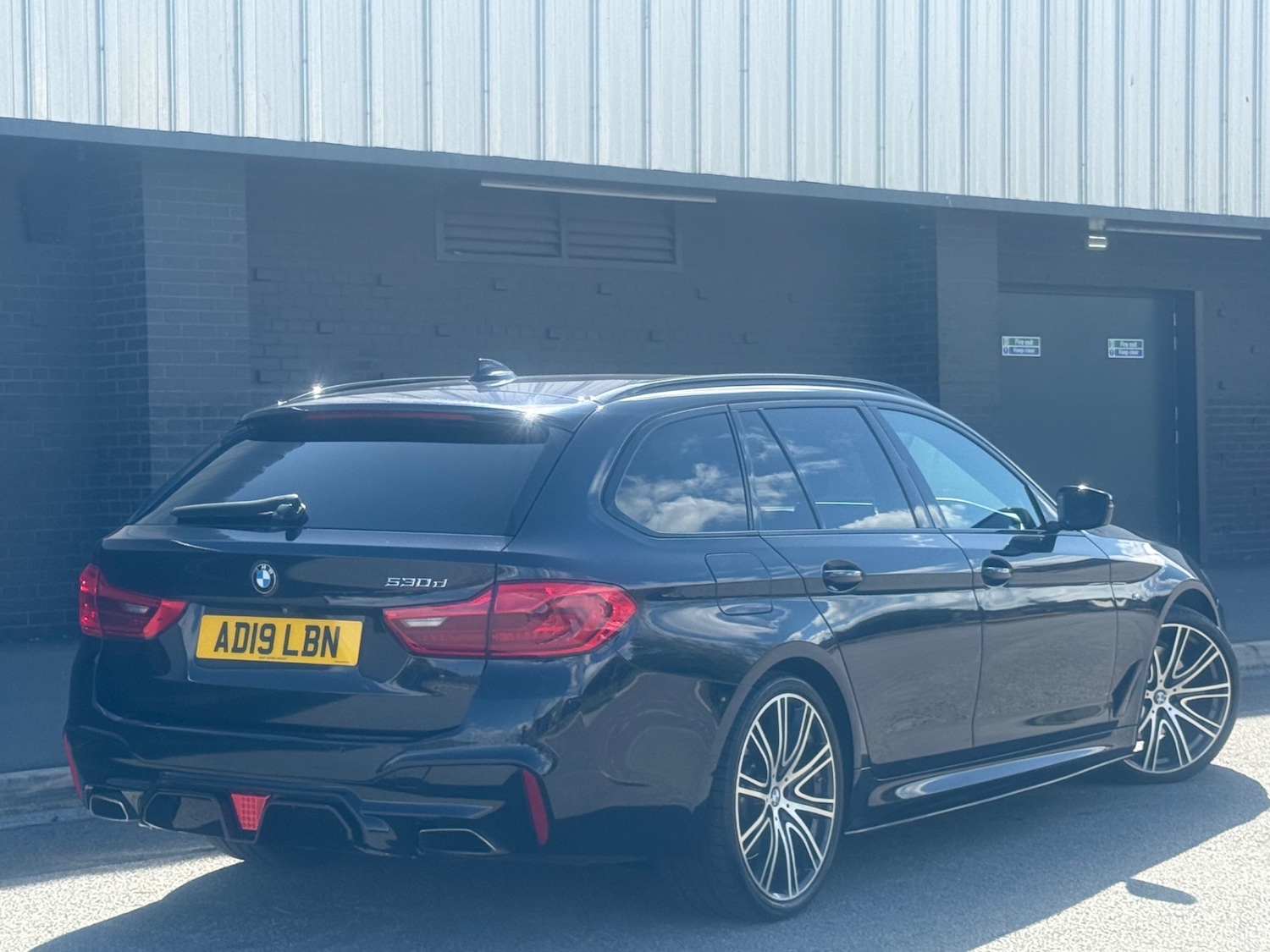 Used BMW 5 Series 2019 for sale - 77536272: Photo 5