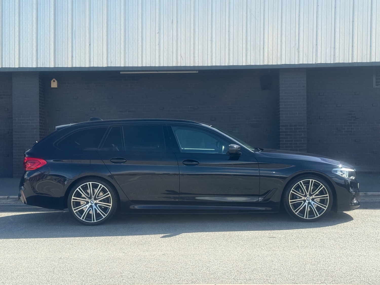 Used BMW 5 Series 2019 for sale - 77536272: Photo 8