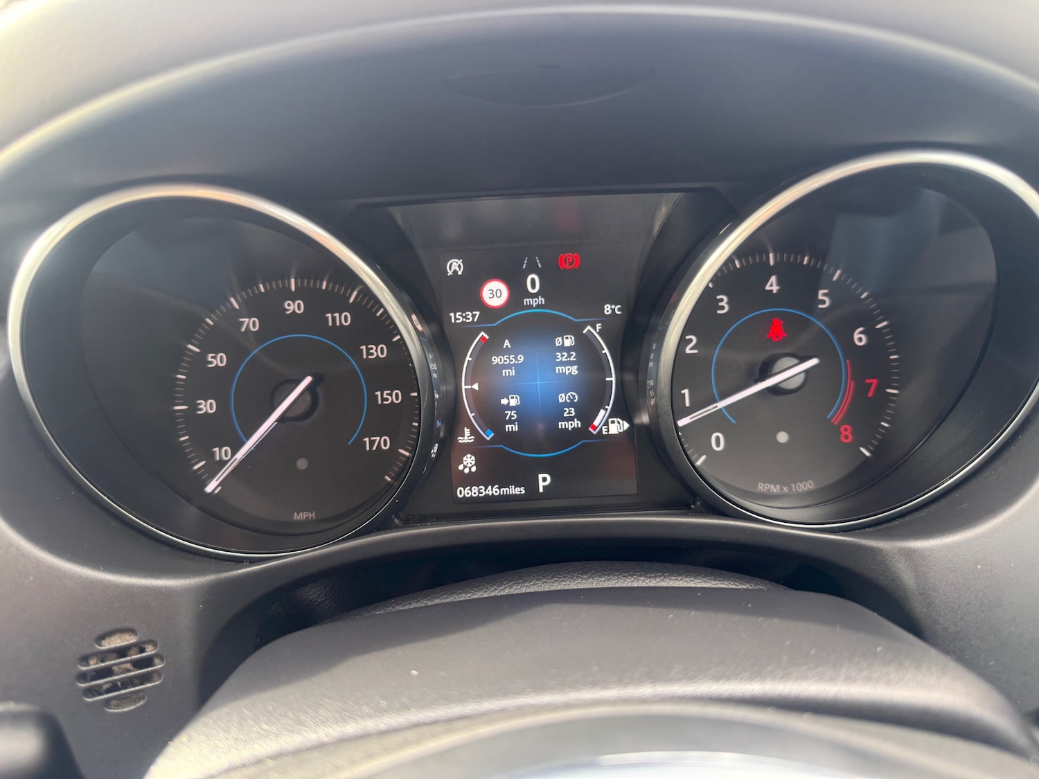 Used Jaguar XE 2017 for sale - 78112393: Photo 10