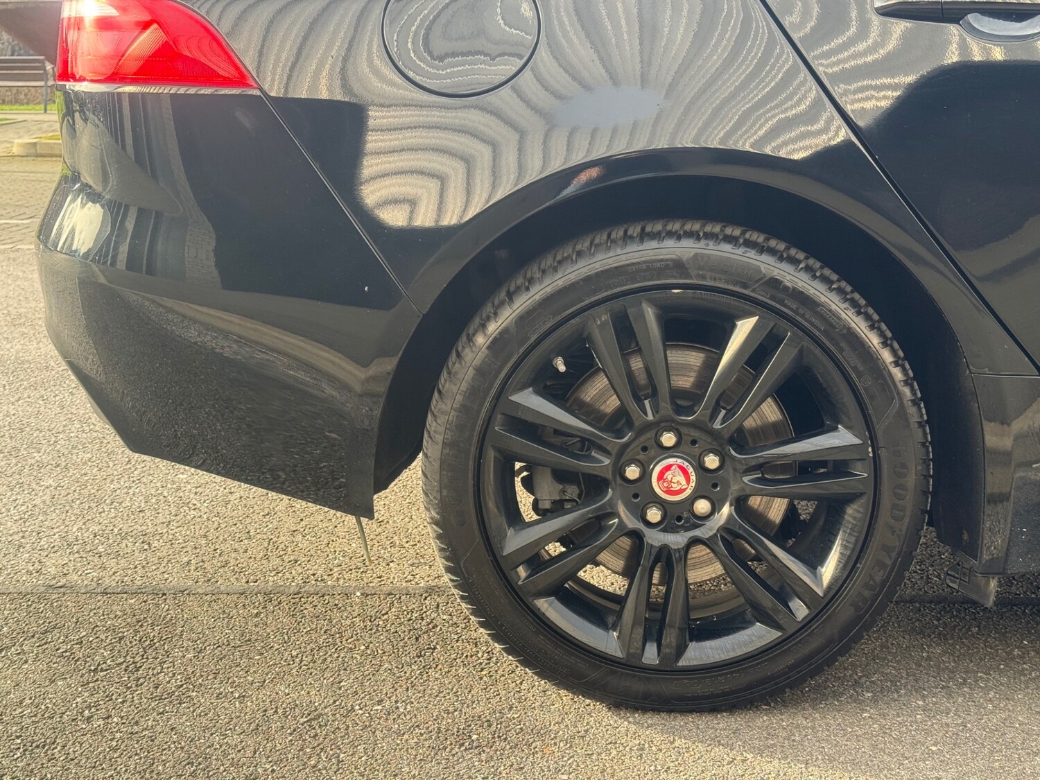 Used Jaguar XE 2017 for sale - 78112393: Photo 23