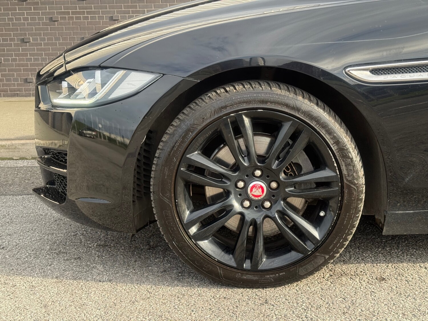 Used Jaguar XE 2017 for sale - 78112393: Photo 24