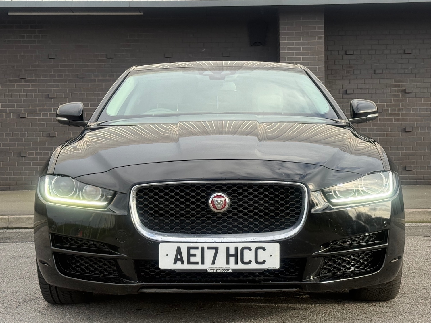 Used Jaguar XE 2017 for sale - 78112393: Photo 3