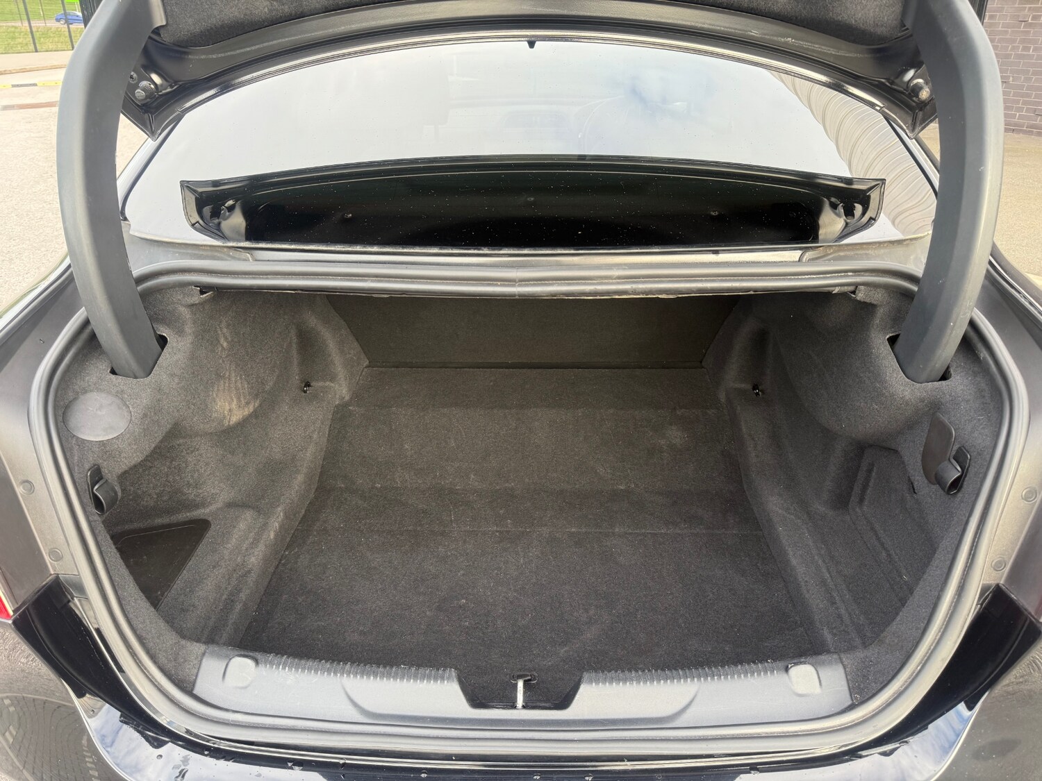 Used Jaguar XE 2017 for sale - 78112393: Photo 32