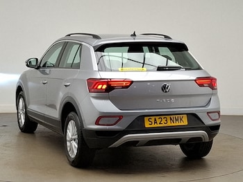 Used Volkswagen T-Roc 2023 for sale - 78940484: Photo