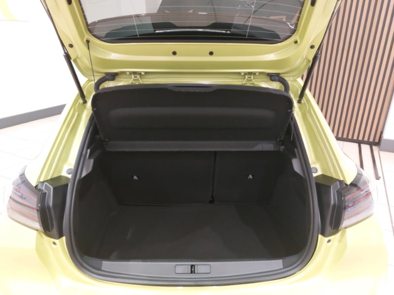 Used Peugeot 208 2025 for sale - 76483423: Photo 8