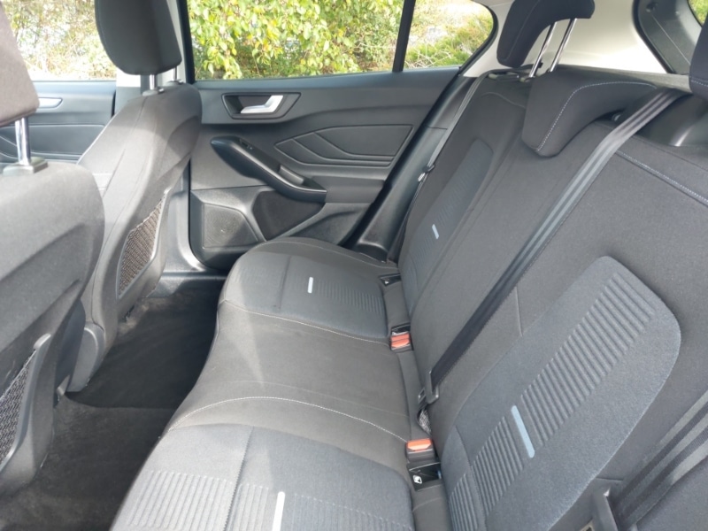 Used Ford Focus 2023 for sale - 76700372: Photo 6