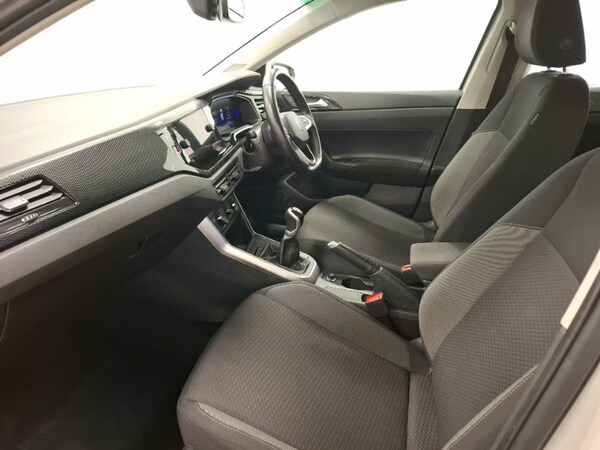 Used Volkswagen Polo 2024 for sale - 76237541: Photo 5