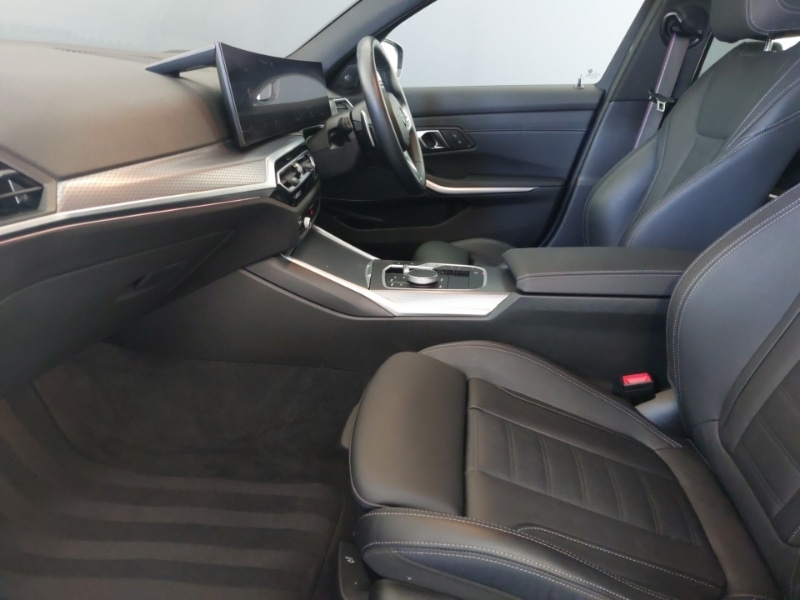 Used BMW 3 Series 2024 for sale - 76347967: Photo 5