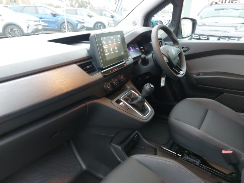 Used Renault Clio 2025 for sale - 77147153: Photo 5