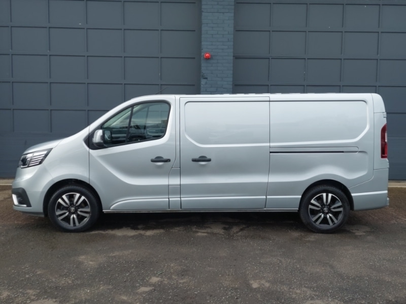 Used Renault Trafic 2023 for sale - 77652848: Photo 4