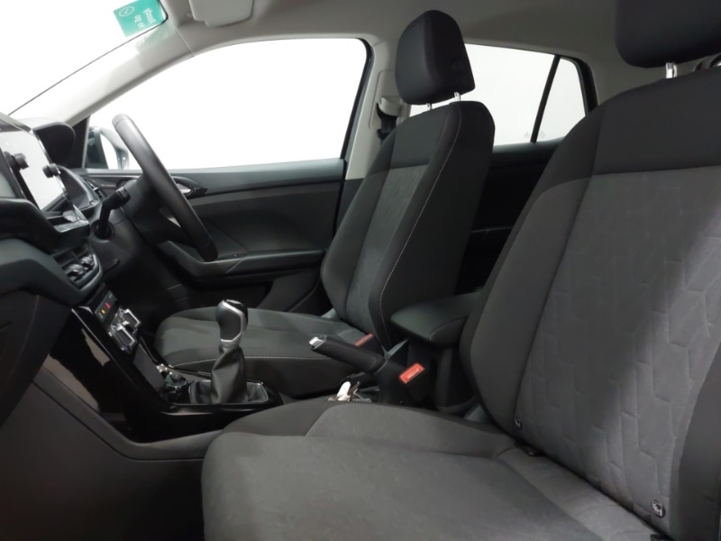 Used Volkswagen T-Cross 2024 for sale - 77214670: Photo 5